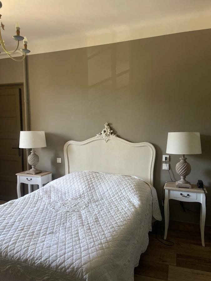 Hotel Du Moulin Allemagne-en-Provence Εξωτερικό φωτογραφία